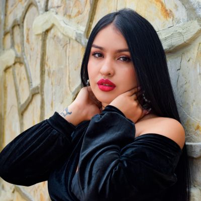 martinaloween, camgirl Xlovecam