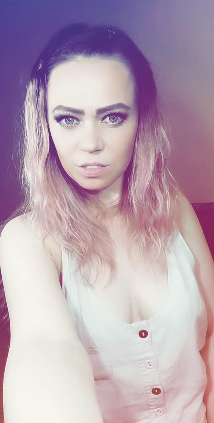 taiawqax, camgirl Xlovecam